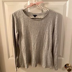 EUC Ann Taylor Peplum Top